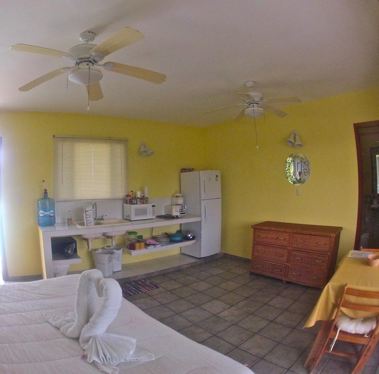 Sea Hawk Suites Isla Mujeres Rom bilde