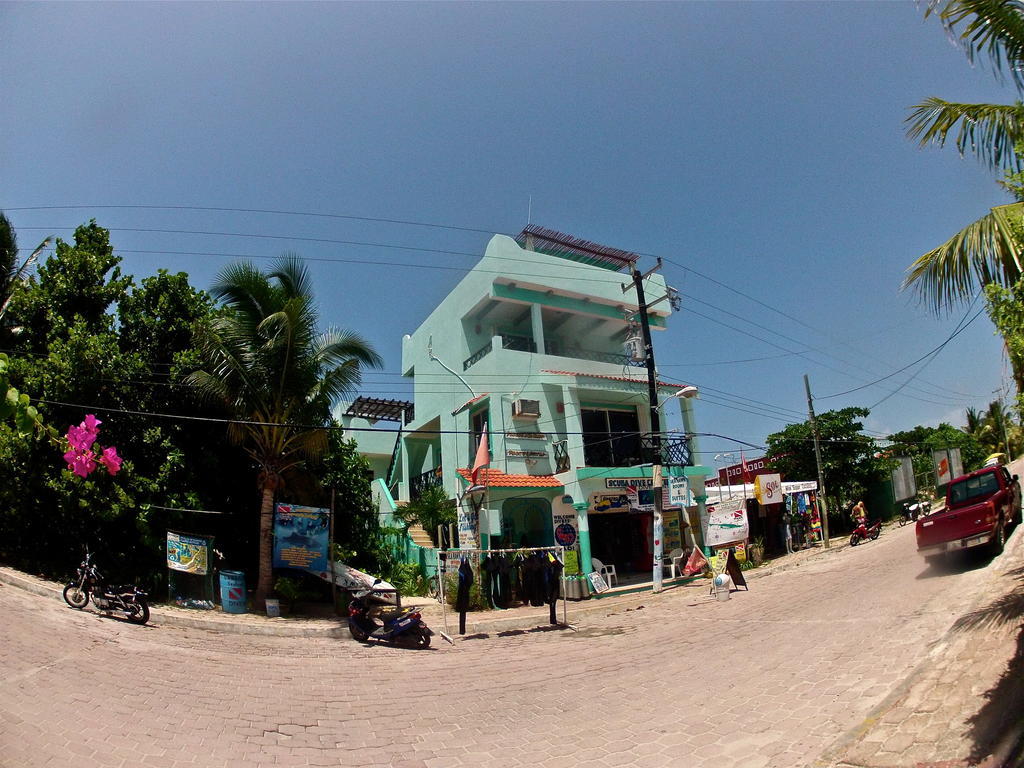 Sea Hawk Suites Isla Mujeres Eksteriør bilde