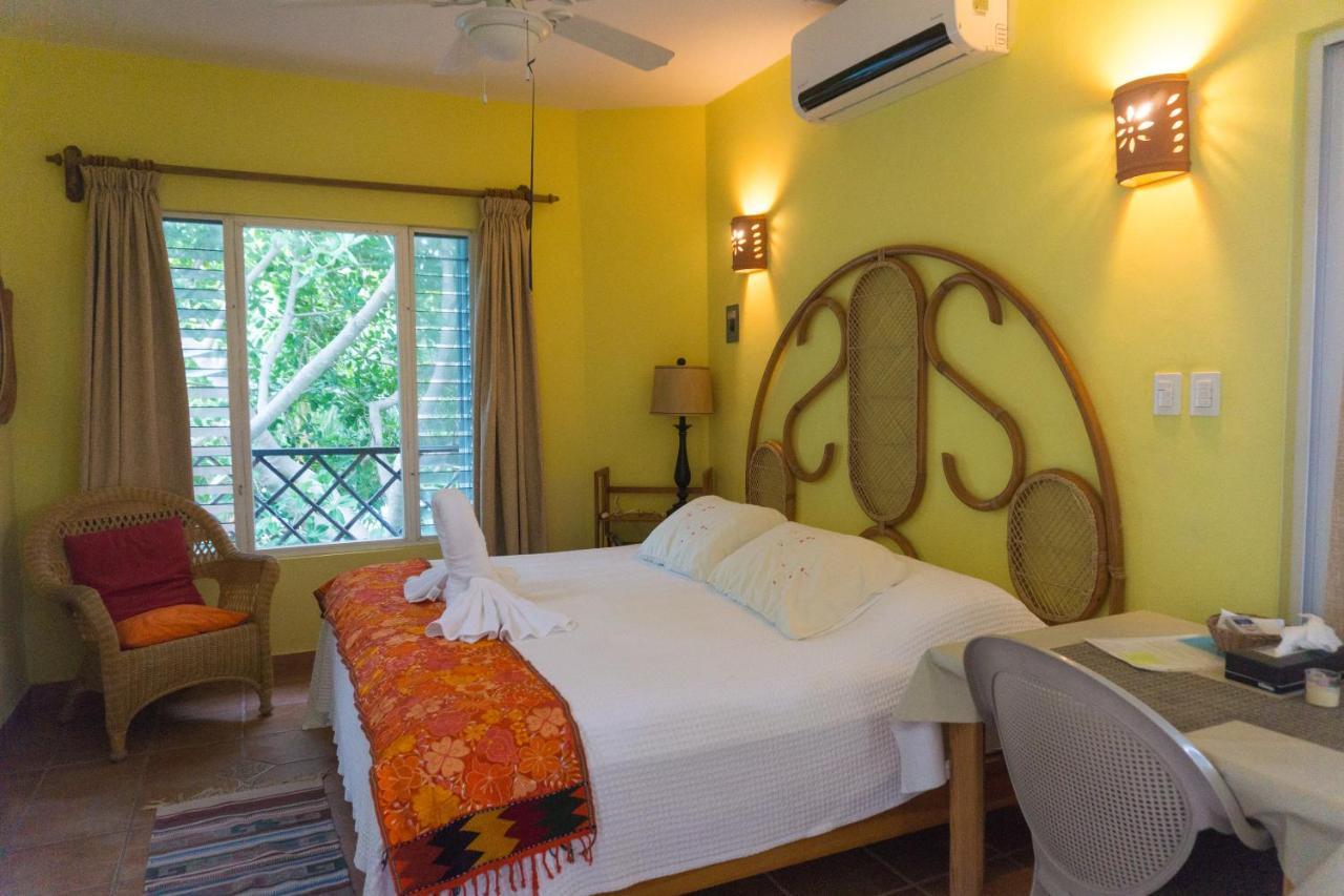 Sea Hawk Suites Isla Mujeres Eksteriør bilde